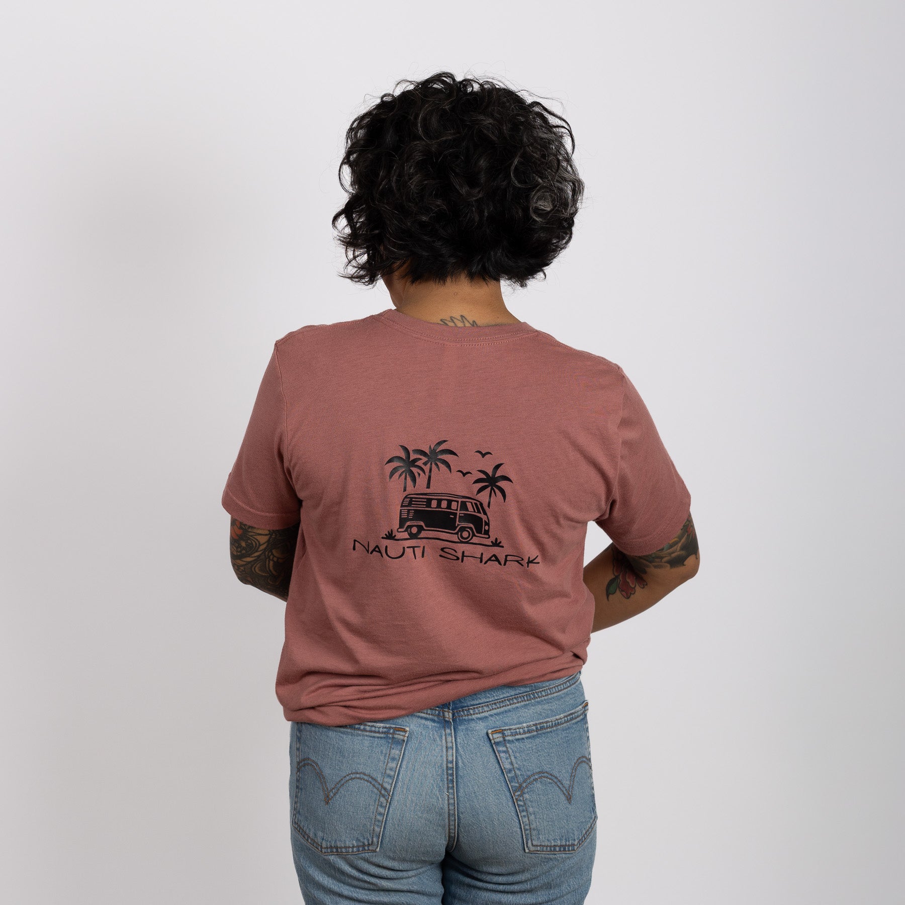 Mauve COASTAL VAN T-Shirt - VAN BLACK LOGO