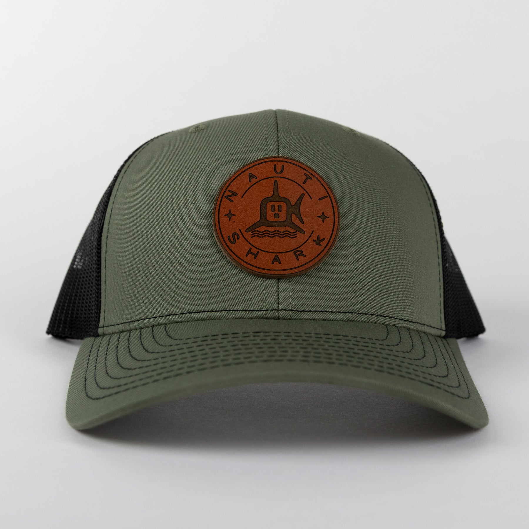 Leather Classic Circle Trucker - Green/Black