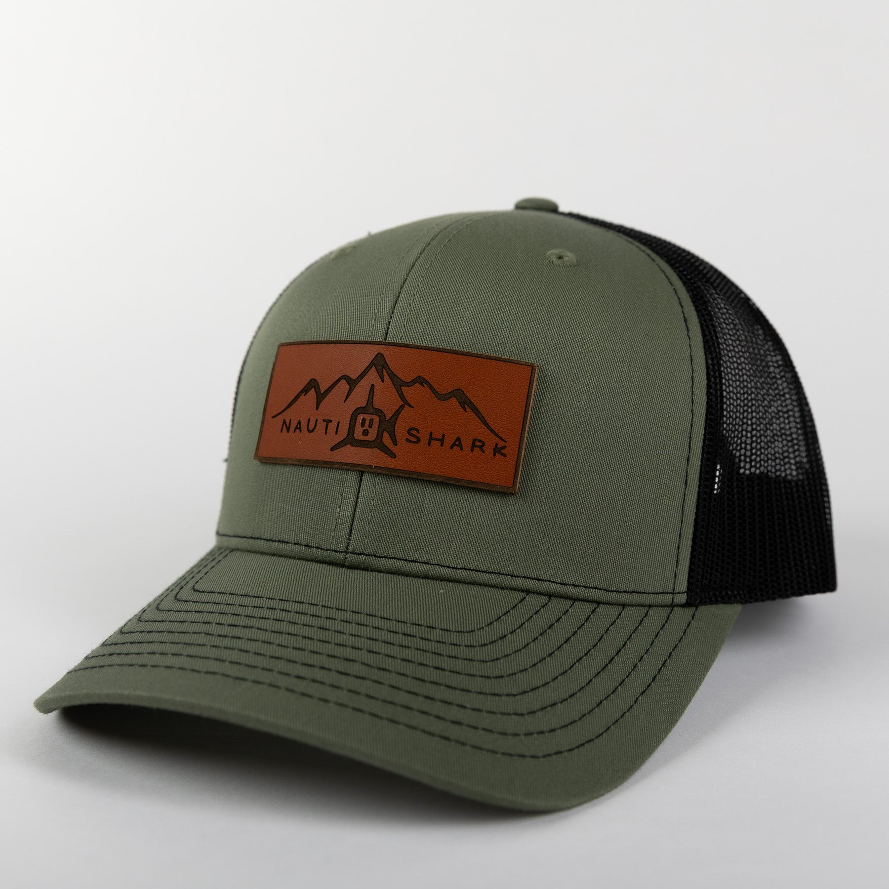 Leather Mountain Trucker - Green/Black