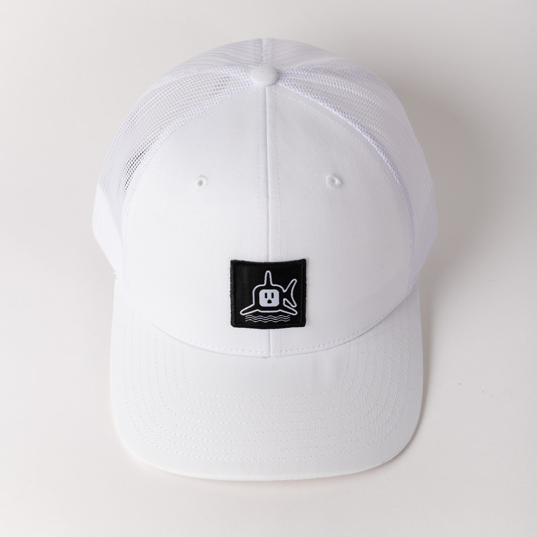White Shark Trucker - White